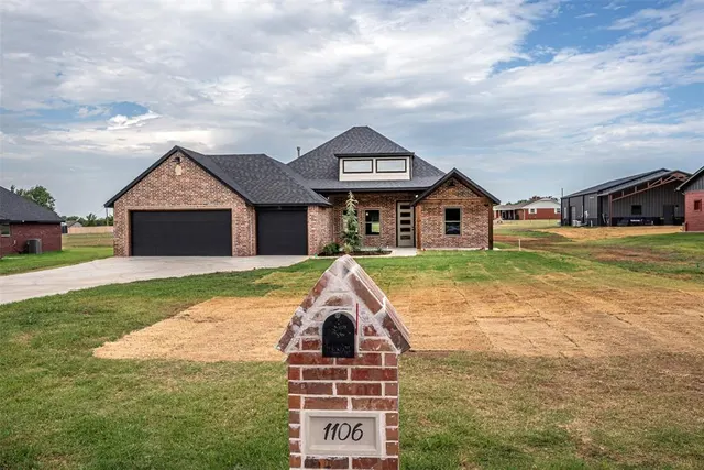 Photo 4 — 1106 County Street 2958, Tuttle, OK 73089