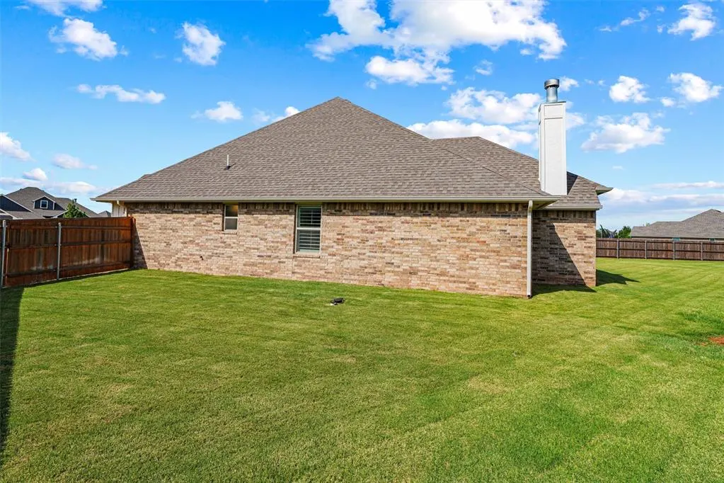 Photo 35 — 4304 NW 155th Place, Edmond, OK 73013