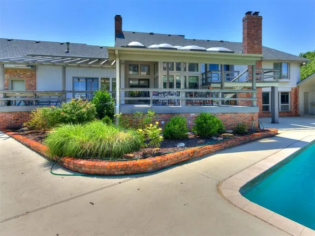 Photo 8 — 9 Country Club Road, Shawnee, OK 74801