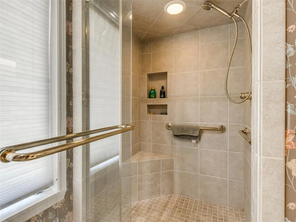 Photo 29 — 9 Country Club Road, Shawnee, OK 74801