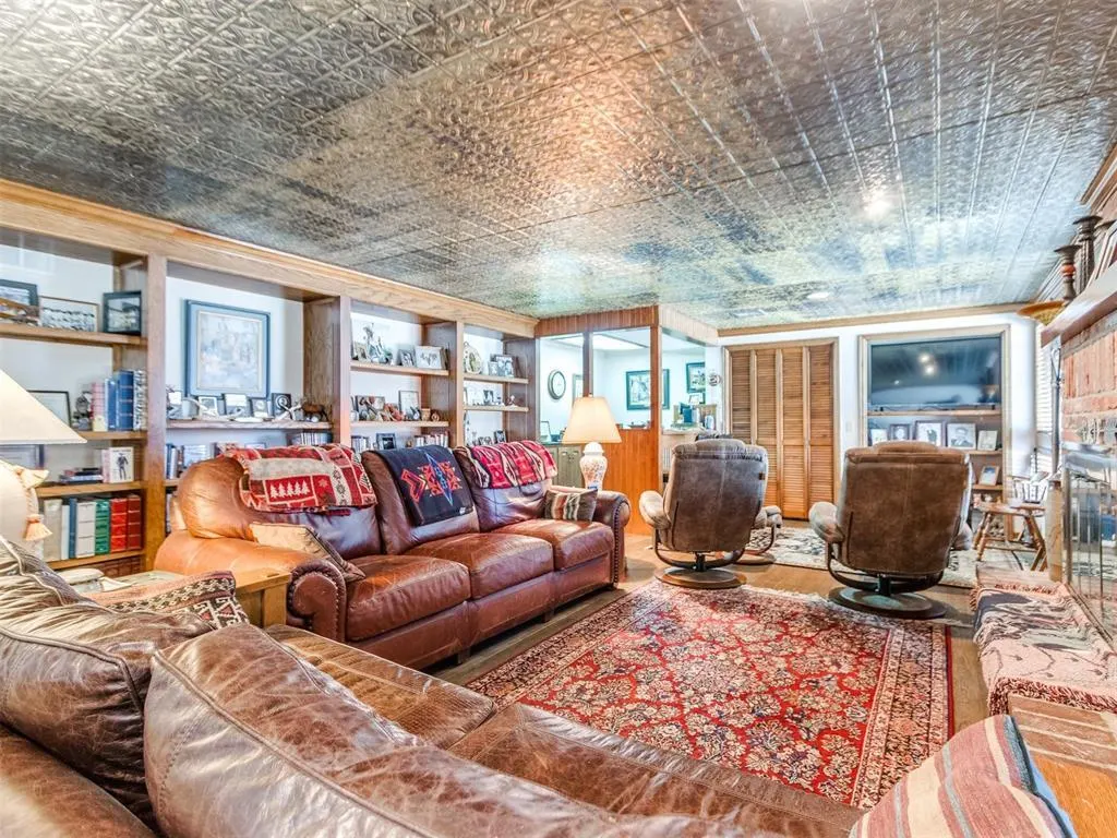 Photo 33 — 9 Country Club Road, Shawnee, OK 74801