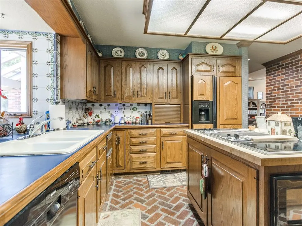 Photo 44 — 9 Country Club Road, Shawnee, OK 74801