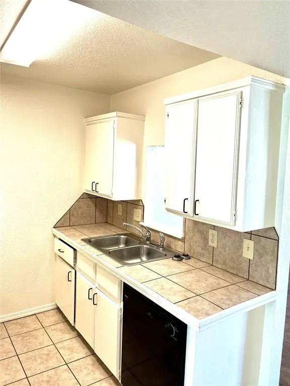 Photo 5 — 1901 E Lindsey Street 18B, Norman, OK 73071