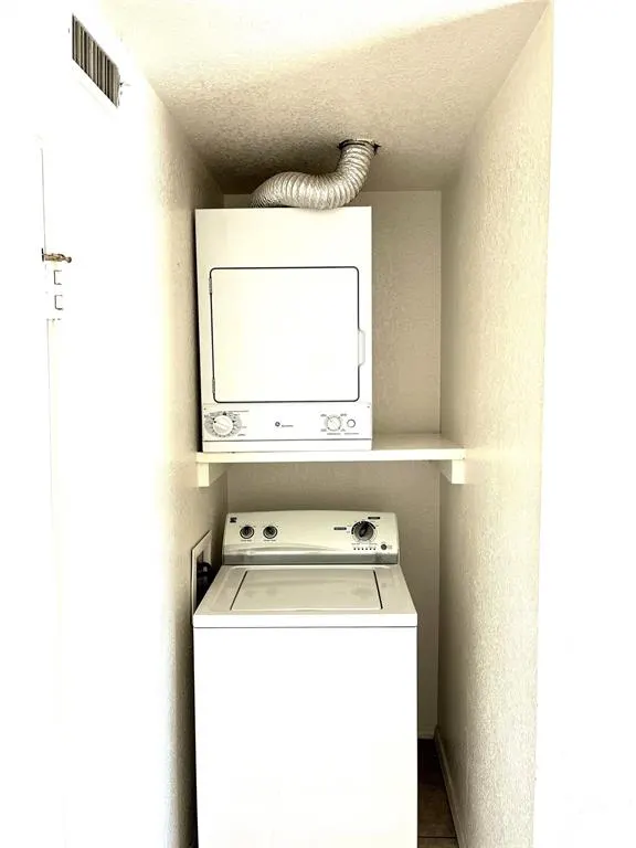 Photo 8 — 1901 E Lindsey Street 18B, Norman, OK 73071