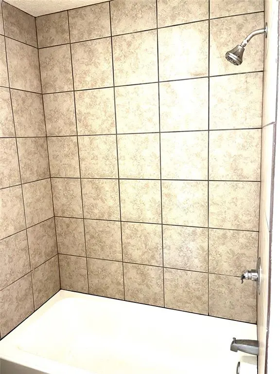 Photo 9 — 1901 E Lindsey Street 18B, Norman, OK 73071