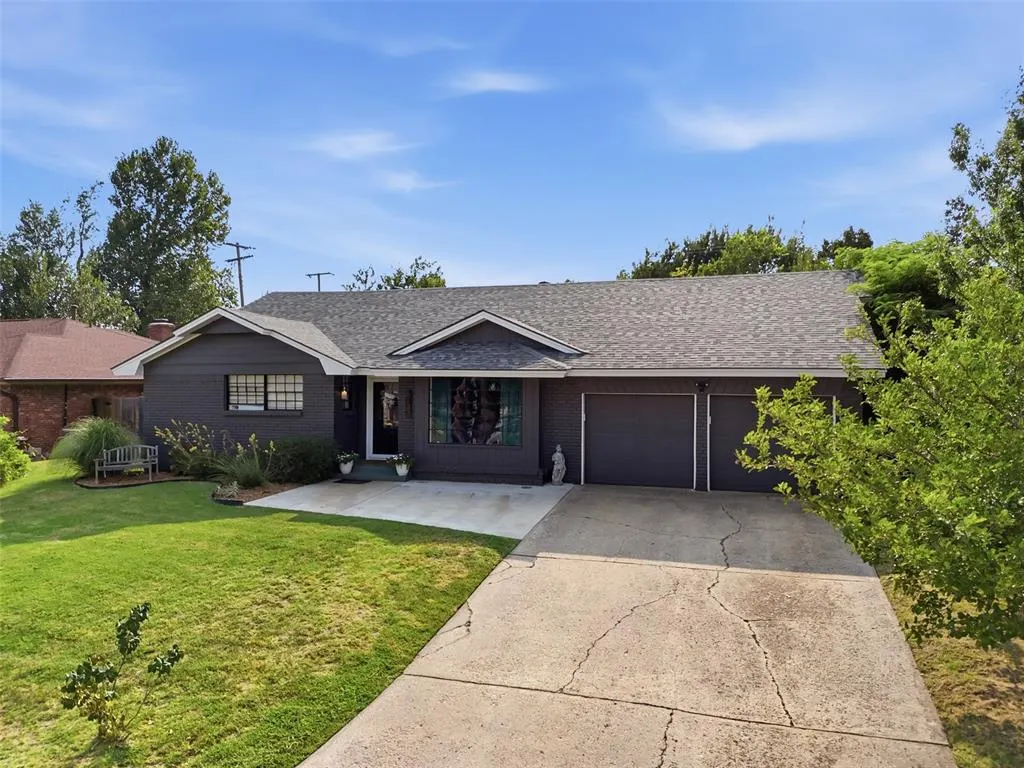 Photo 3 — 6137 N Drexel Boulevard, Oklahoma City, OK 73112