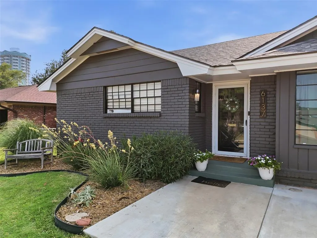 Photo 8 — 6137 N Drexel Boulevard, Oklahoma City, OK 73112