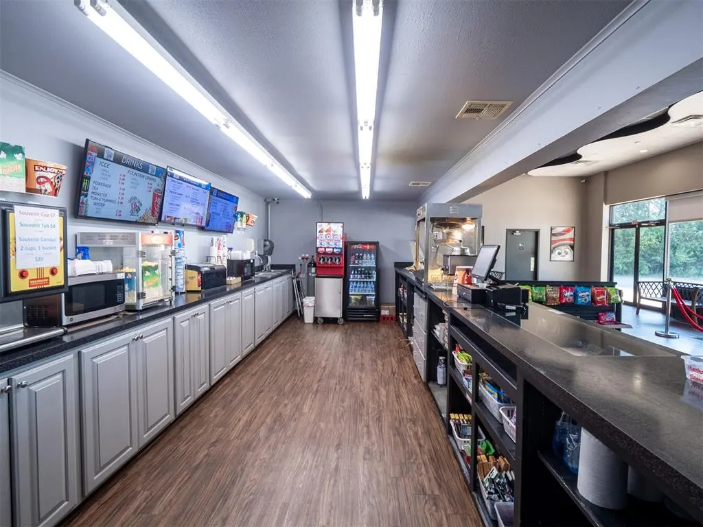 Photo 10 — 1110 E Strothers Avenue, Seminole, OK 74868