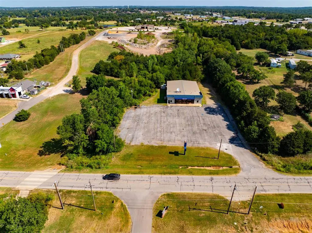 Photo 34 — 1110 E Strothers Avenue, Seminole, OK 74868