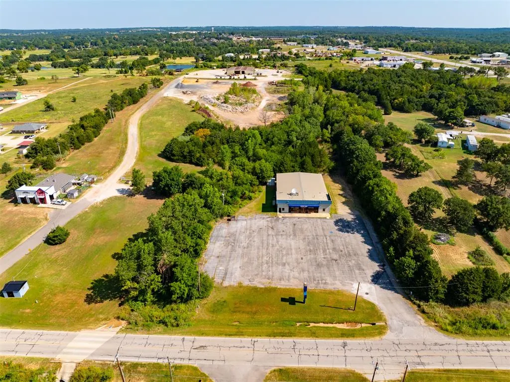 Photo 35 — 1110 E Strothers Avenue, Seminole, OK 74868
