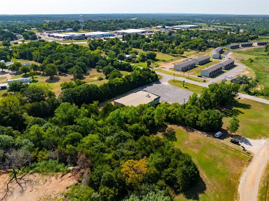 Photo 37 — 1110 E Strothers Avenue, Seminole, OK 74868