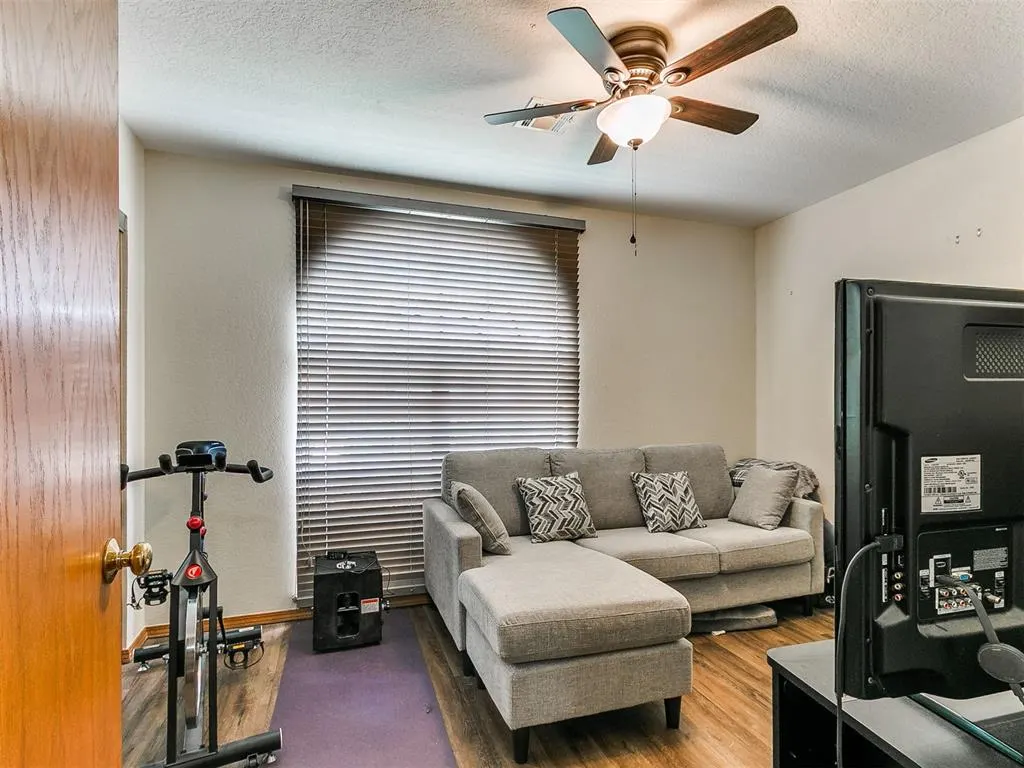 Photo 22 — 7117 NW 102nd Street, Oklahoma City, OK 73162