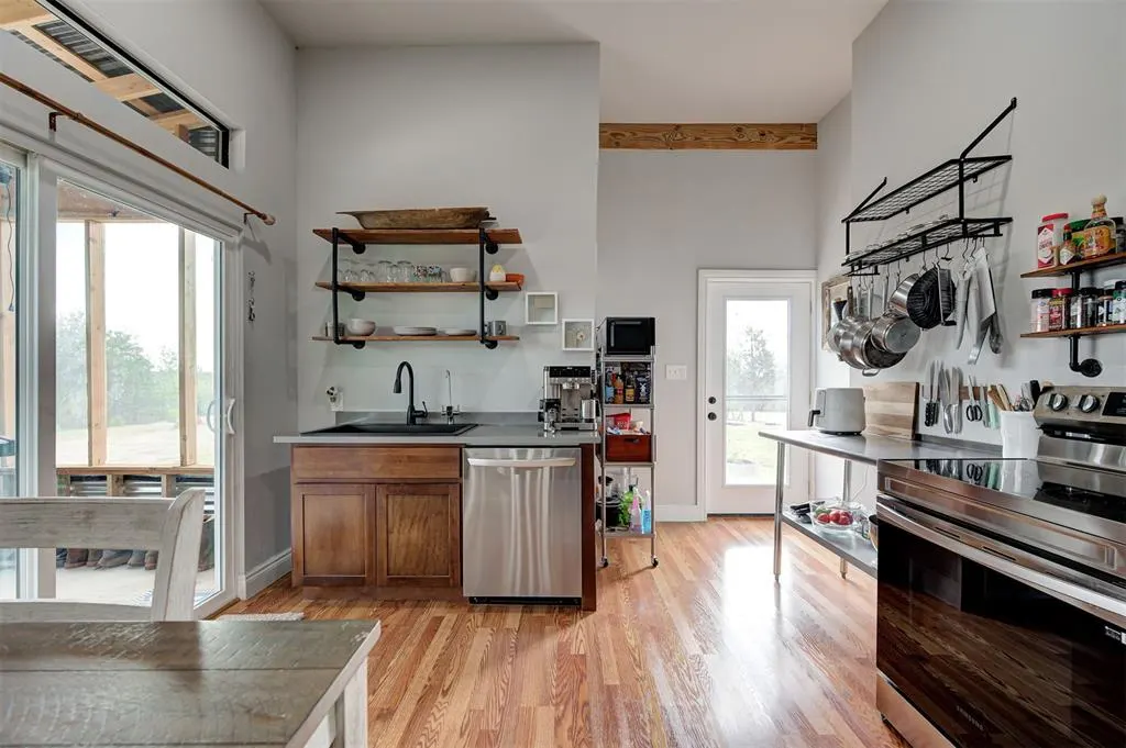 Photo 11 — 9473 Wildwood Road, Meridian, OK 73058