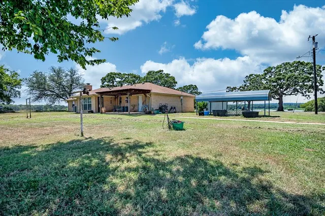 Photo 5 — 12720 N Highway 99 Road, Maud, OK 74854