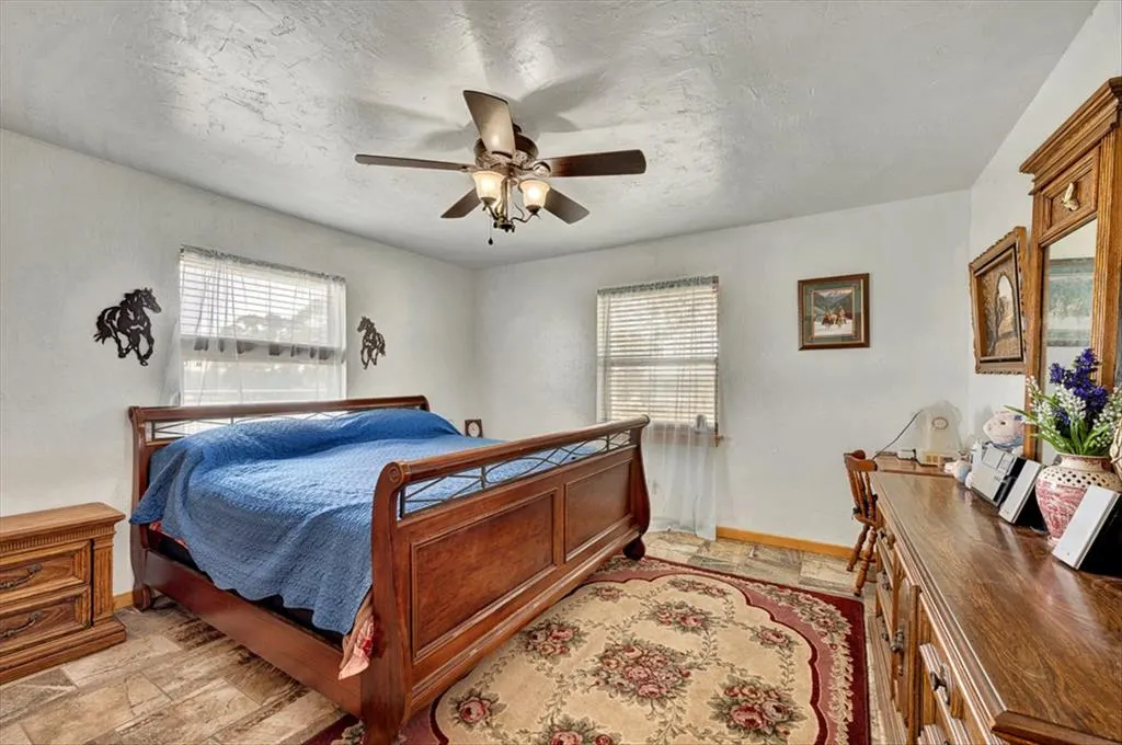 Photo 22 — 12720 N Highway 99 Road, Maud, OK 74854