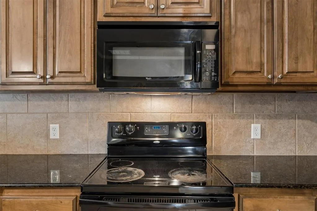 Photo 15 — 2429 NW 159th Terrace, Edmond, OK 73013
