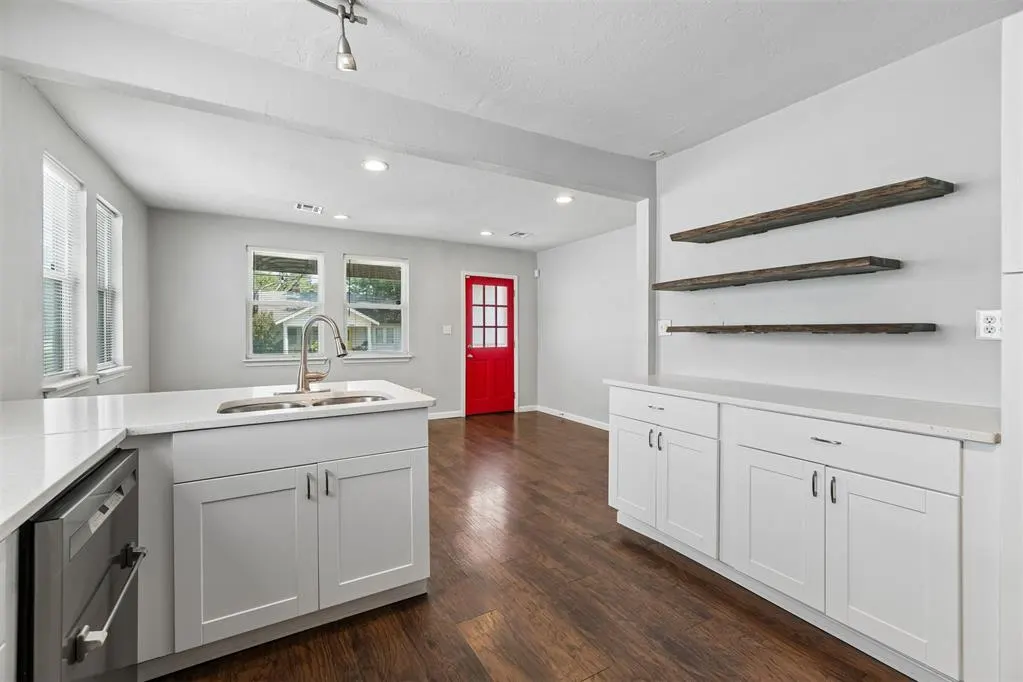 Photo 18 — 1012 W Hill Street, Oklahoma City, OK 73118