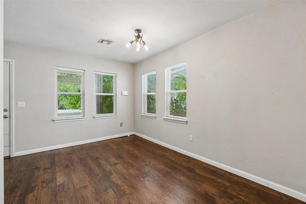 Photo 21 — 1012 W Hill Street, Oklahoma City, OK 73118