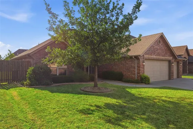Photo 3 — 4800 Millstone Drive, Oklahoma City, OK 73179
