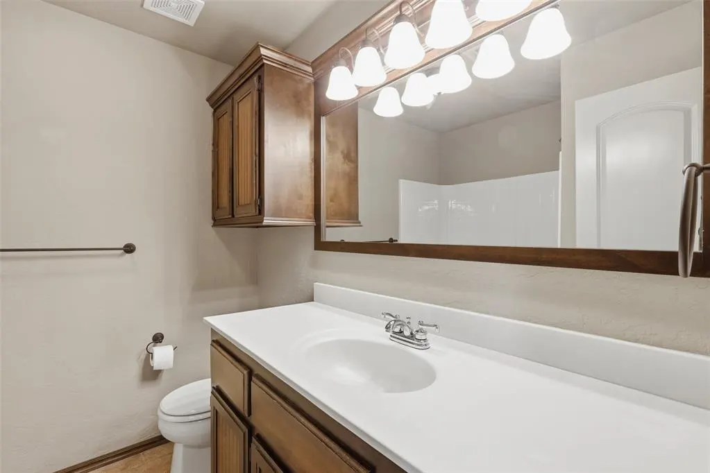 Photo 36 — 4800 Millstone Drive, Oklahoma City, OK 73179