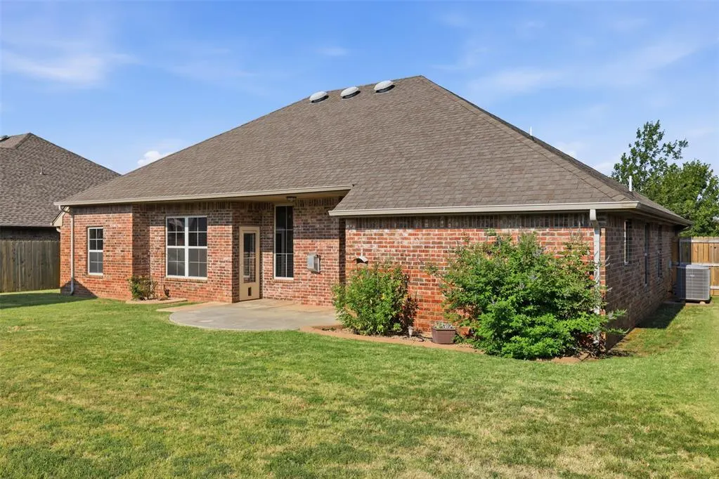 Photo 40 — 4800 Millstone Drive, Oklahoma City, OK 73179
