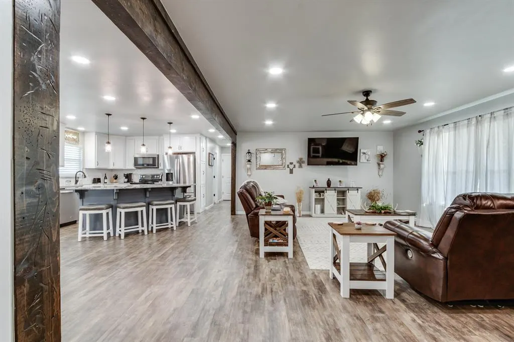 Photo 6 — 209 S 4th Street, Okarche, OK 73762