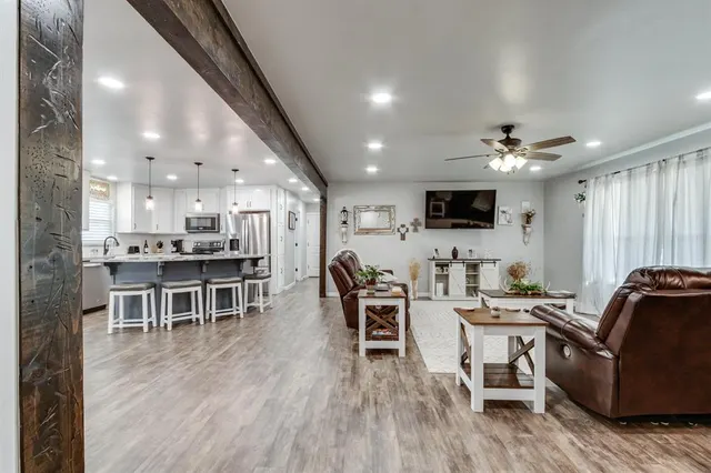 Photo 6 — 209 S 4th Street, Okarche, OK 73762