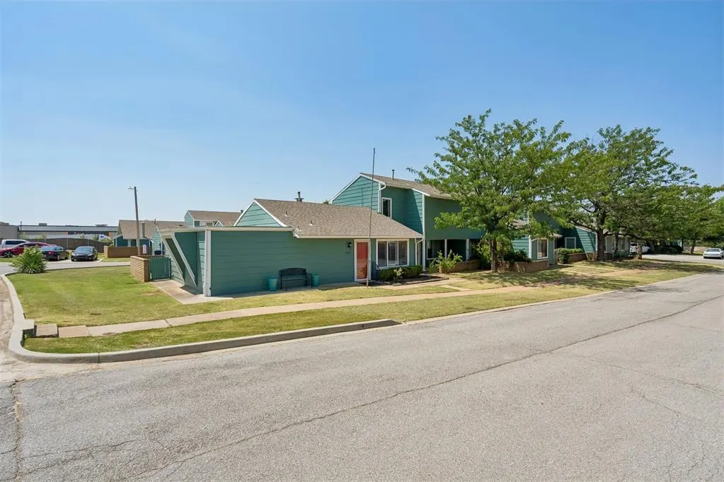 Front exterior — 2825 Indian Creek Boulevard, Oklahoma City, OK 73120