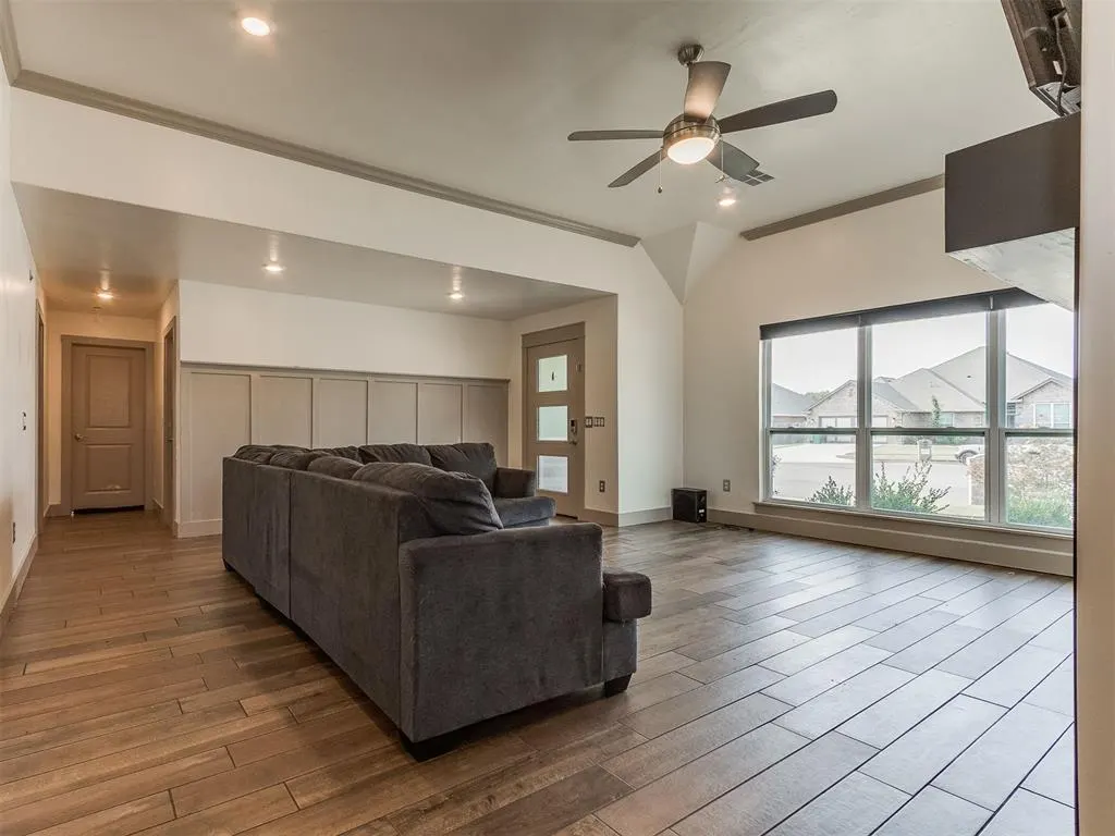 Photo 6 — 1112 SW 141st Street, Oklahoma City, OK 73170