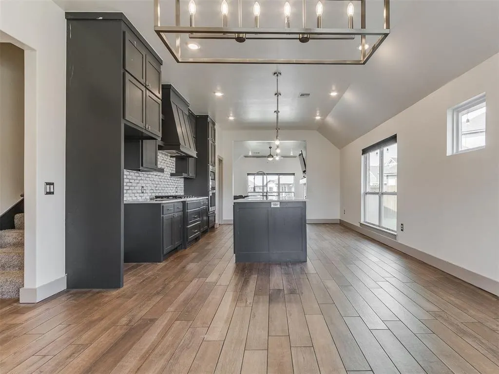 Photo 11 — 1112 SW 141st Street, Oklahoma City, OK 73170