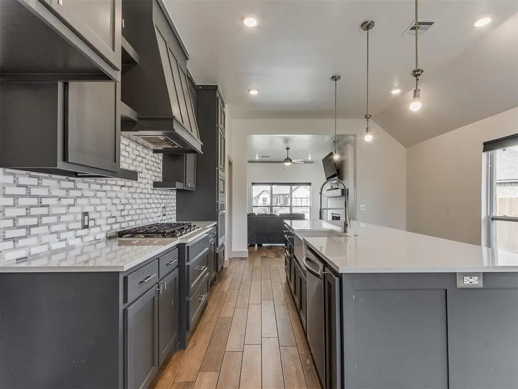Photo 12 — 1112 SW 141st Street, Oklahoma City, OK 73170
