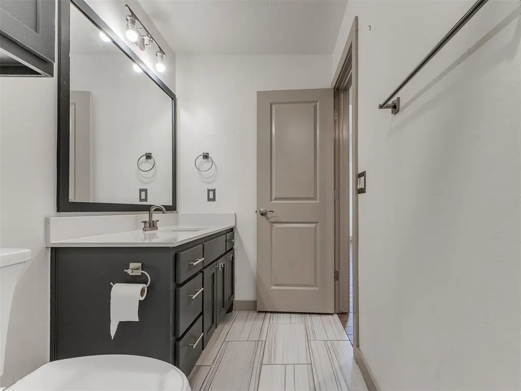 Photo 32 — 1112 SW 141st Street, Oklahoma City, OK 73170
