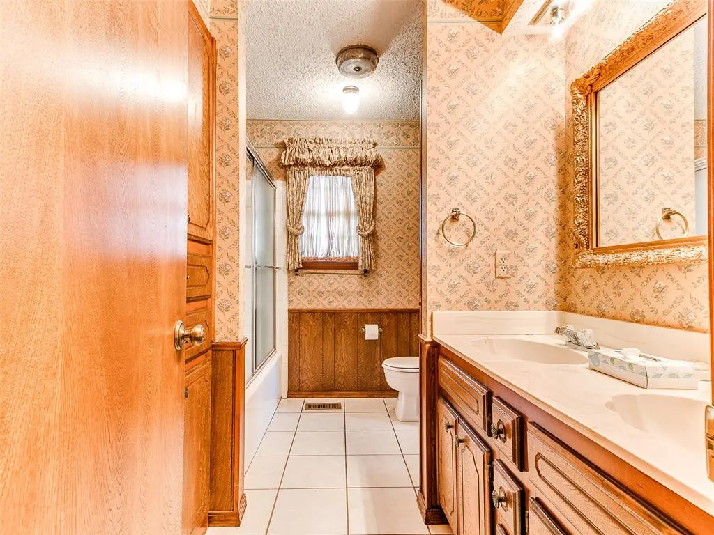 Photo 35 — 904 Park Place, Kingfisher, OK 73750