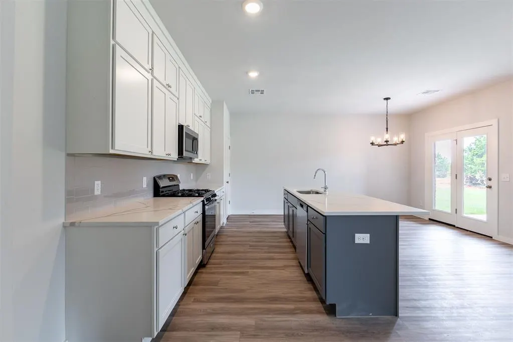 Photo 5 — 11525 Ward Road, Edmond, OK 73044