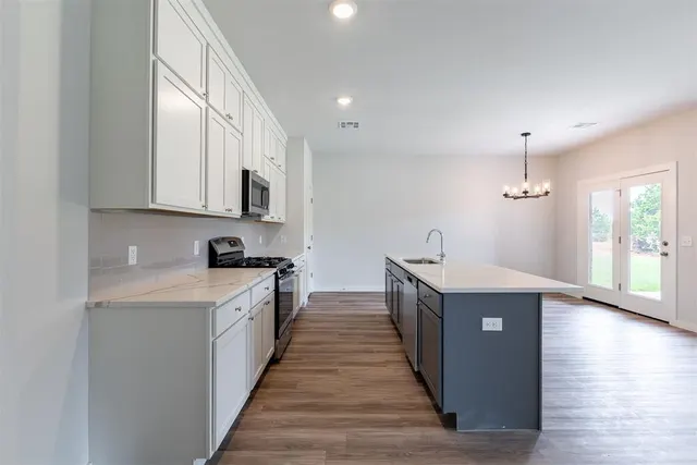 Photo 5 — 11525 Ward Road, Edmond, OK 73044