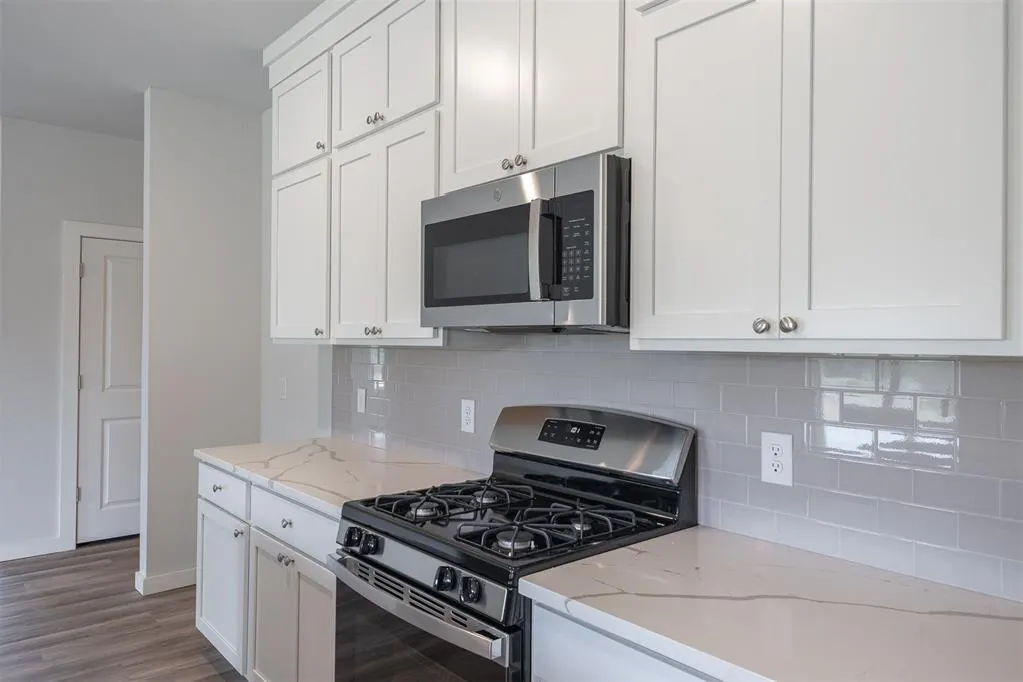 Photo 8 — 11525 Ward Road, Edmond, OK 73044