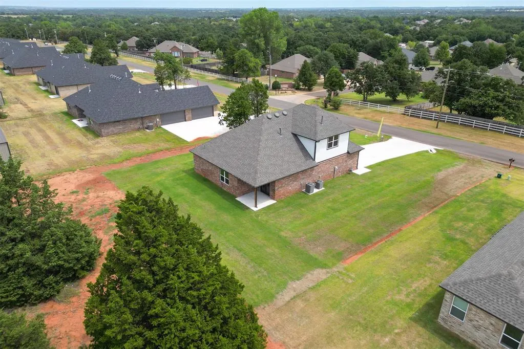 Photo 48 — 11525 Ward Road, Edmond, OK 73044