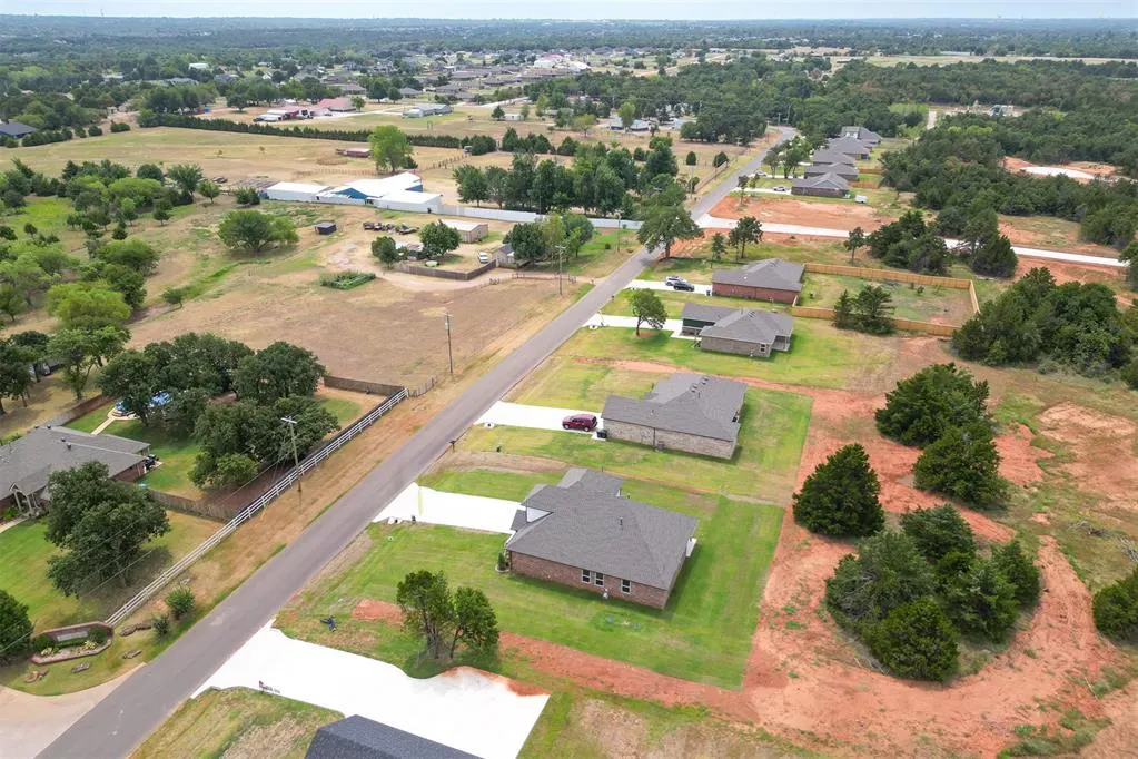 Photo 50 — 11525 Ward Road, Edmond, OK 73044