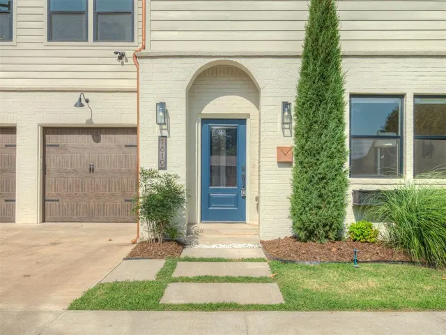 Photo 2 — 1819 N Woodward Avenue, Oklahoma City, OK 73107