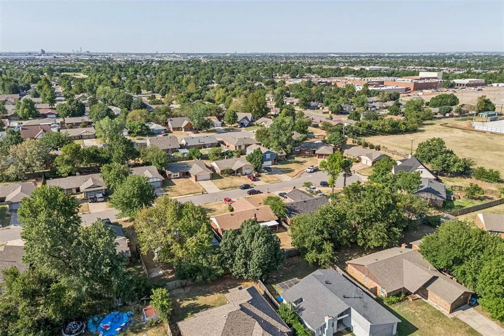 Photo 33 — 1509 Jupiter Circle, Edmond, OK 73003