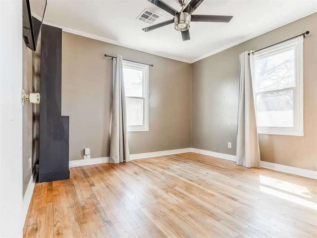 Photo 18 — 1614 Oxford Way, Oklahoma City, OK 73120