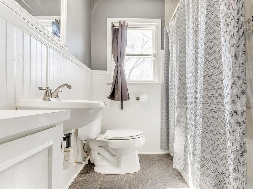 Photo 23 — 1614 Oxford Way, Oklahoma City, OK 73120