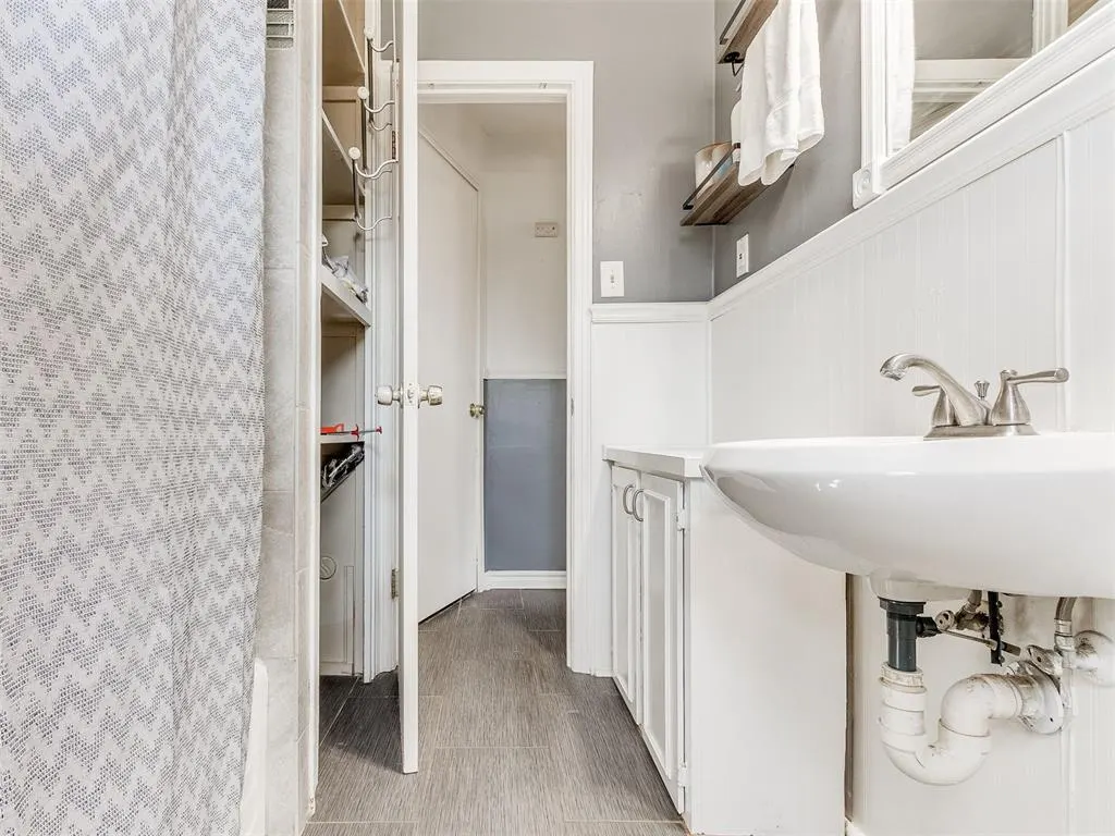 Photo 24 — 1614 Oxford Way, Oklahoma City, OK 73120