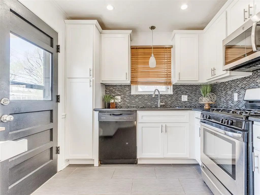 Photo 28 — 1614 Oxford Way, Oklahoma City, OK 73120