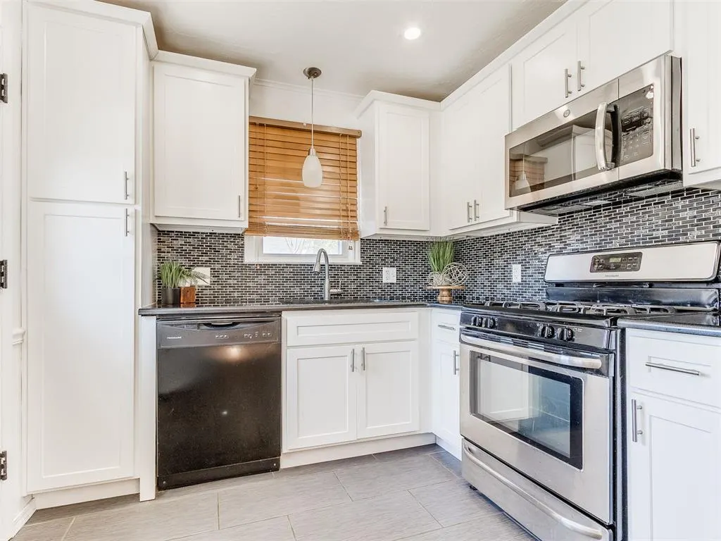 Photo 30 — 1614 Oxford Way, Oklahoma City, OK 73120
