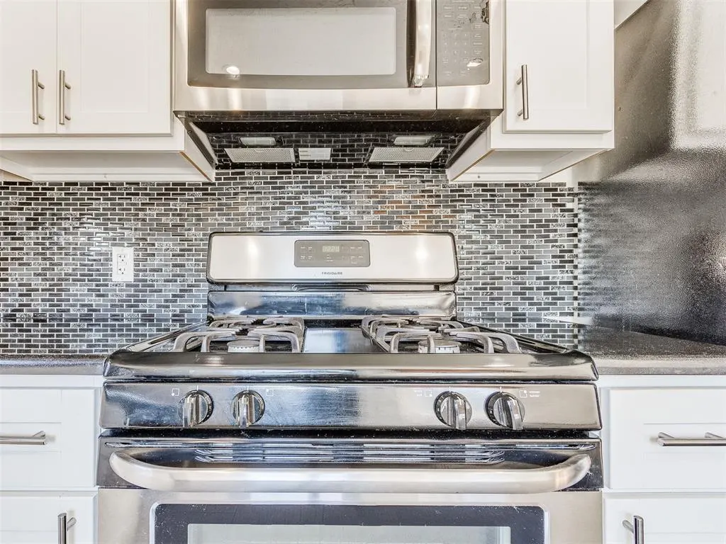 Photo 32 — 1614 Oxford Way, Oklahoma City, OK 73120