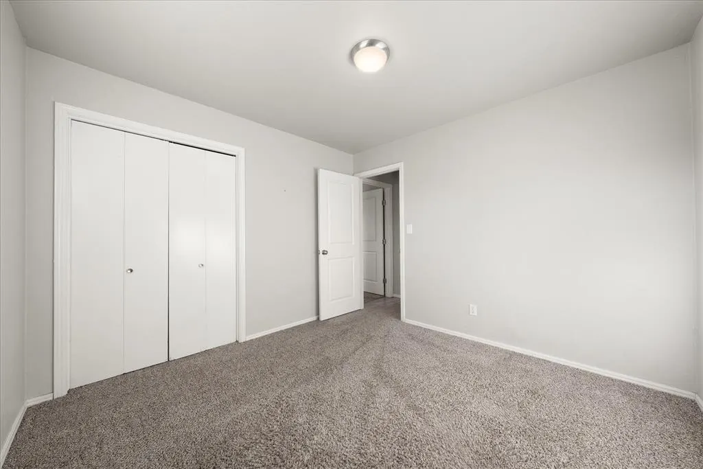 Photo 7 — 1501 Carlton Way, Oklahoma City, OK 73120