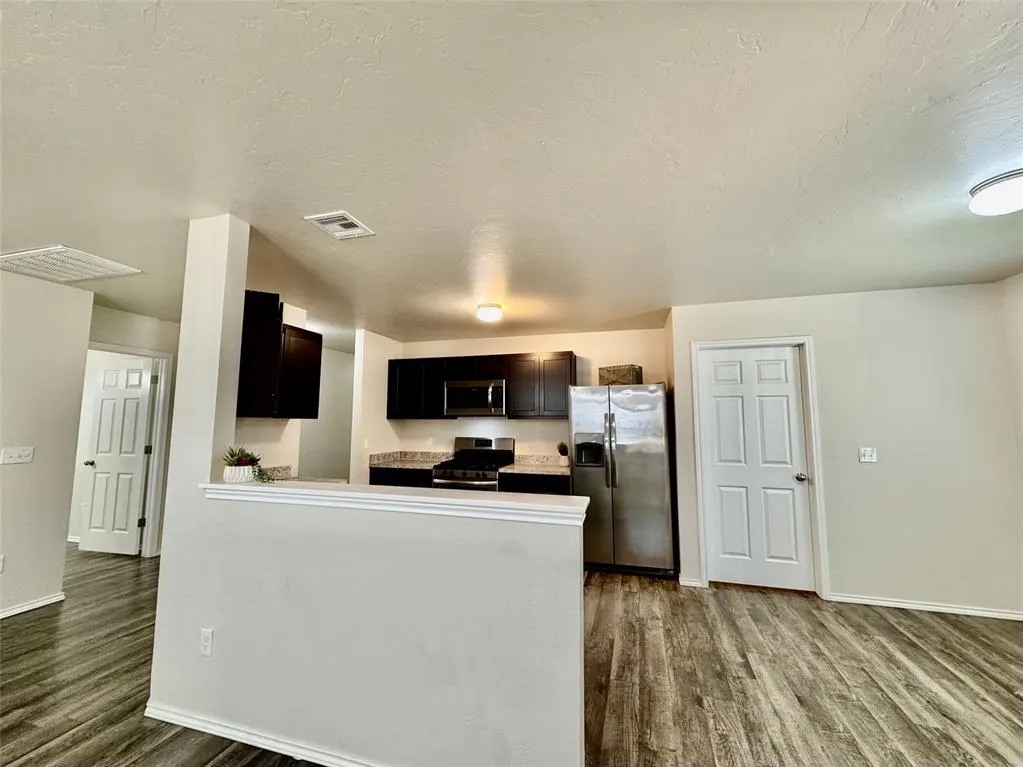 Photo 15 — 1017 N Pheasant Way, Mustang, OK 73064