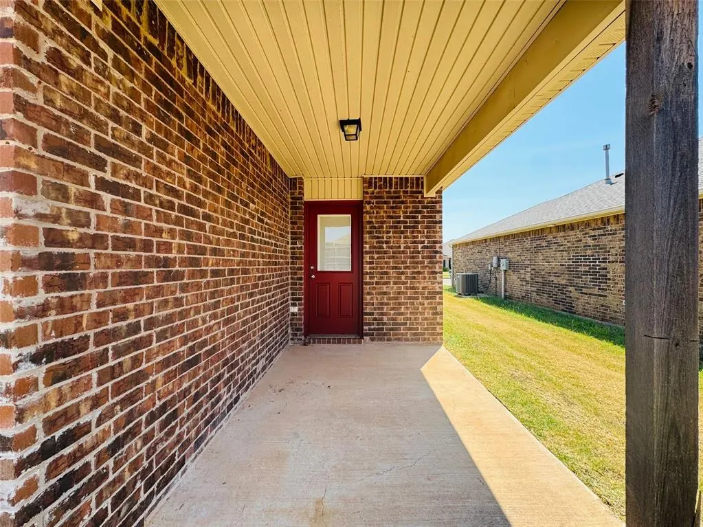 Photo 34 — 1017 N Pheasant Way, Mustang, OK 73064