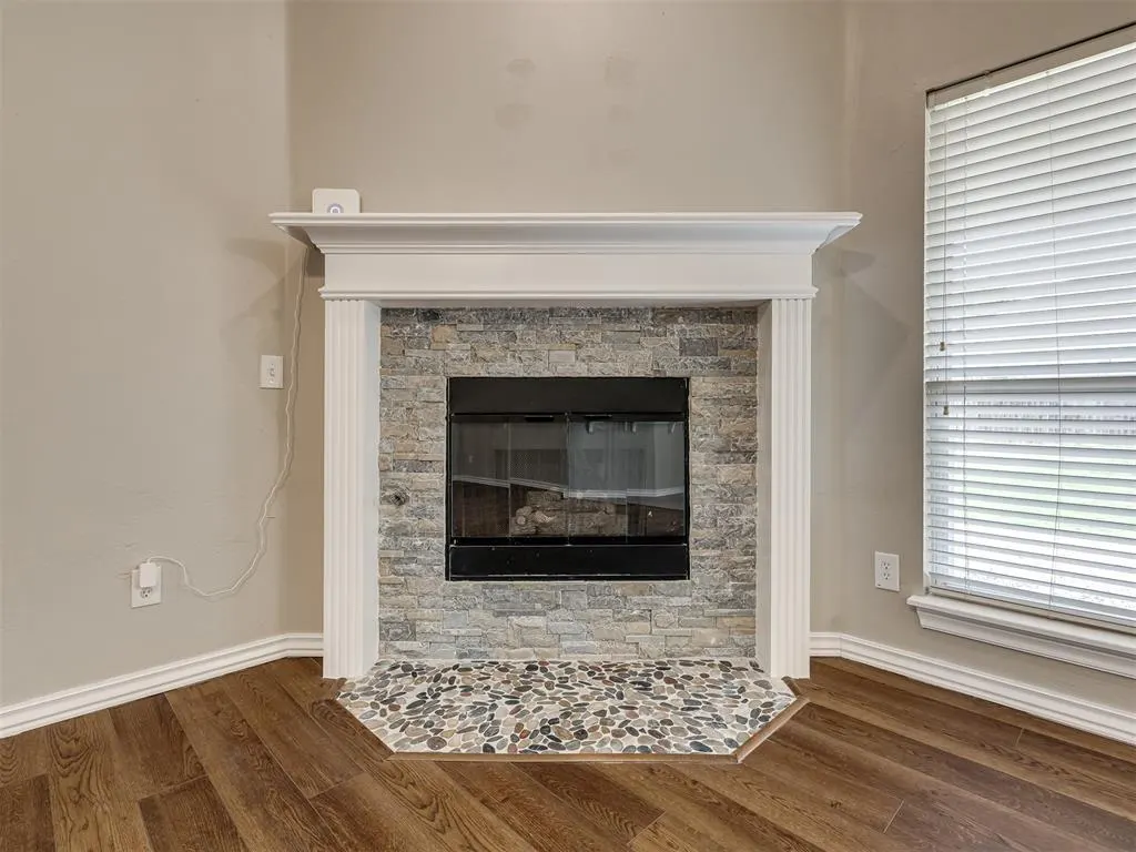 Photo 6 — 13928 Hunter Jackson Drive, Yukon, OK 73099